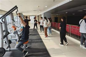 南陽(yáng)市青少年足脊篩查治療中心