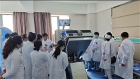 漯河六院引進(jìn)外星艙脊柱側(cè)彎項目