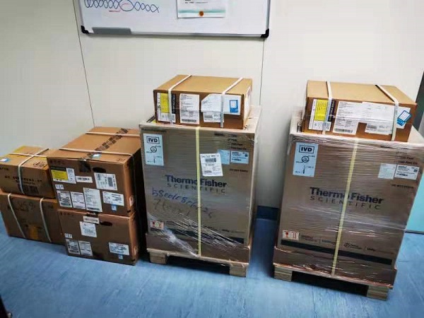 同舟共濟(jì)，眾志成城抗疫情